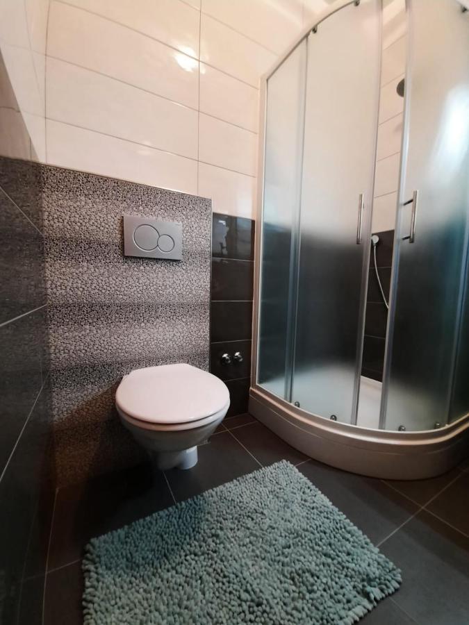 Apartman Barbir Sukosan Exterior photo